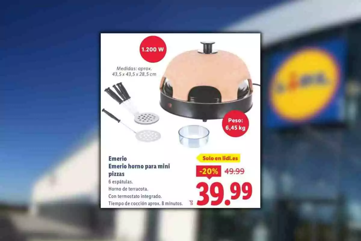 Publicidad de un mini horno para pizzas de la marca Emerio con seis espátulas, hecho de terracota, con termostato integrado y un precio rebajado a 39,99 euros en Lidl Publicidad de un mini horno para pizzas de la marca Emerio con seis espátulas, hecho de terracota, con termostato integrado y un precio rebajado a 39,99 euros en Lidl