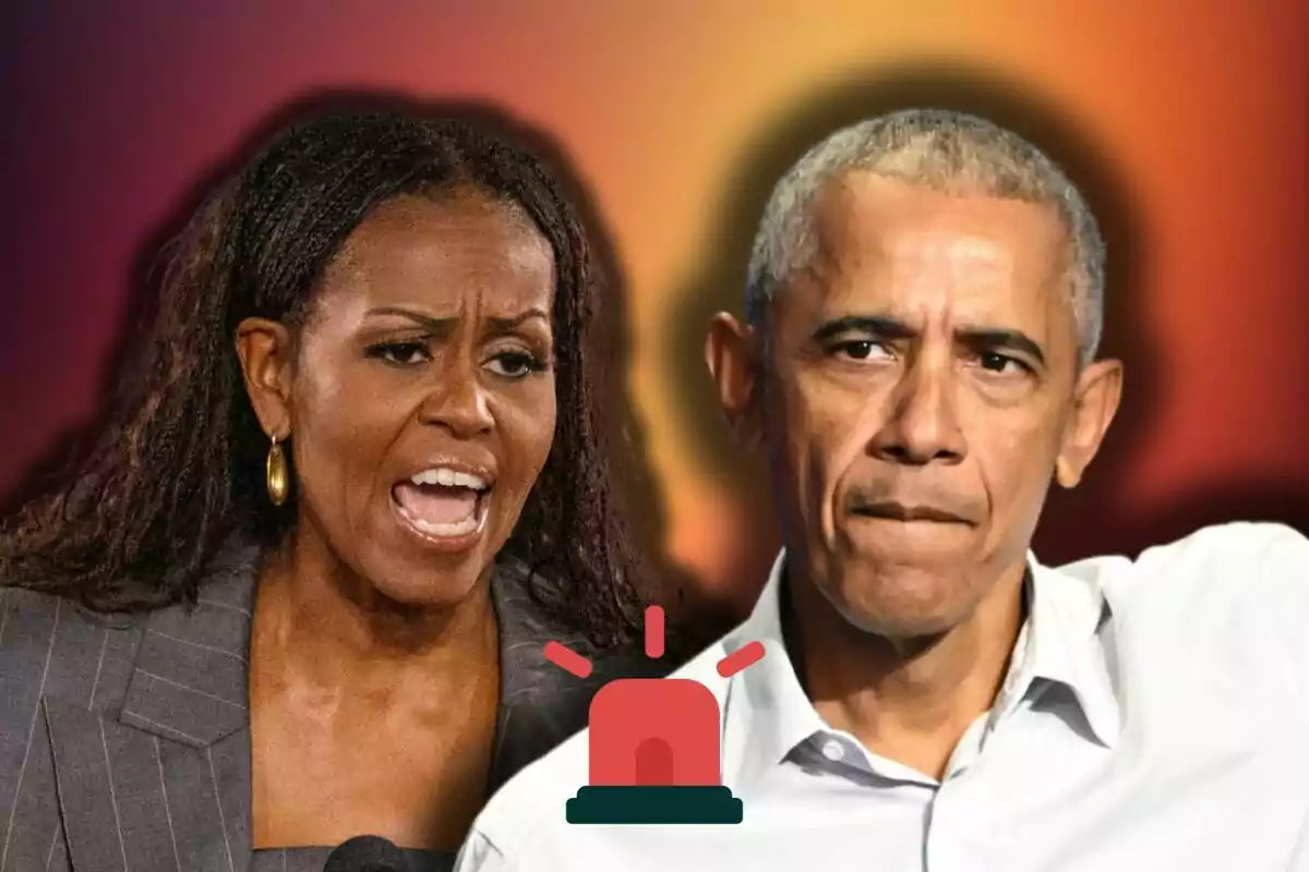 Michelle Obama amb expressió d’enuig i Barack Obama seriós al costat, amb una icona d’alarma en primer pla i fons degradat.