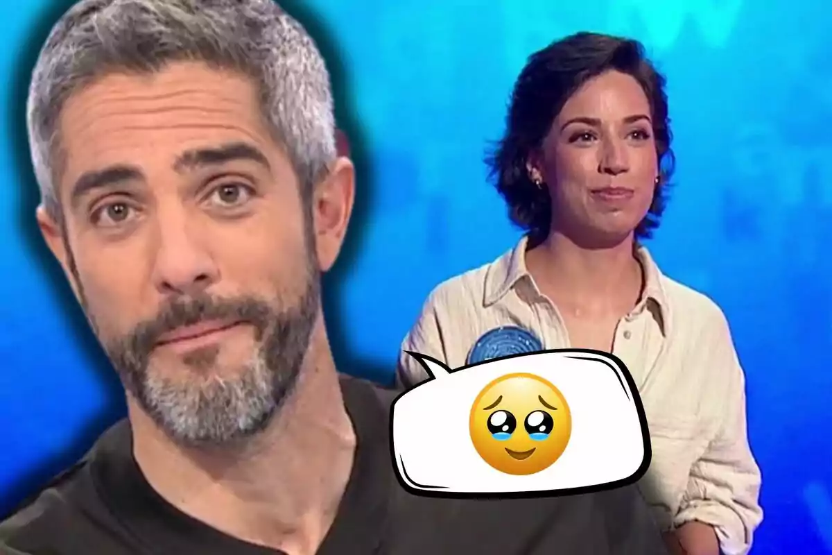 Primer pla de Roberto Leal al costat de Rosa Rodríguez somrient sobre un fons blau amb un globus de diàleg que conté un emoji de carona amb ulls brillants