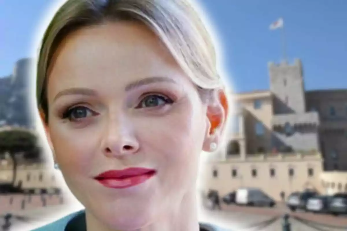 Close-up photo montage of Charlene of Monaco with a serious expression, and in the background, an image of the Prince's Palace.