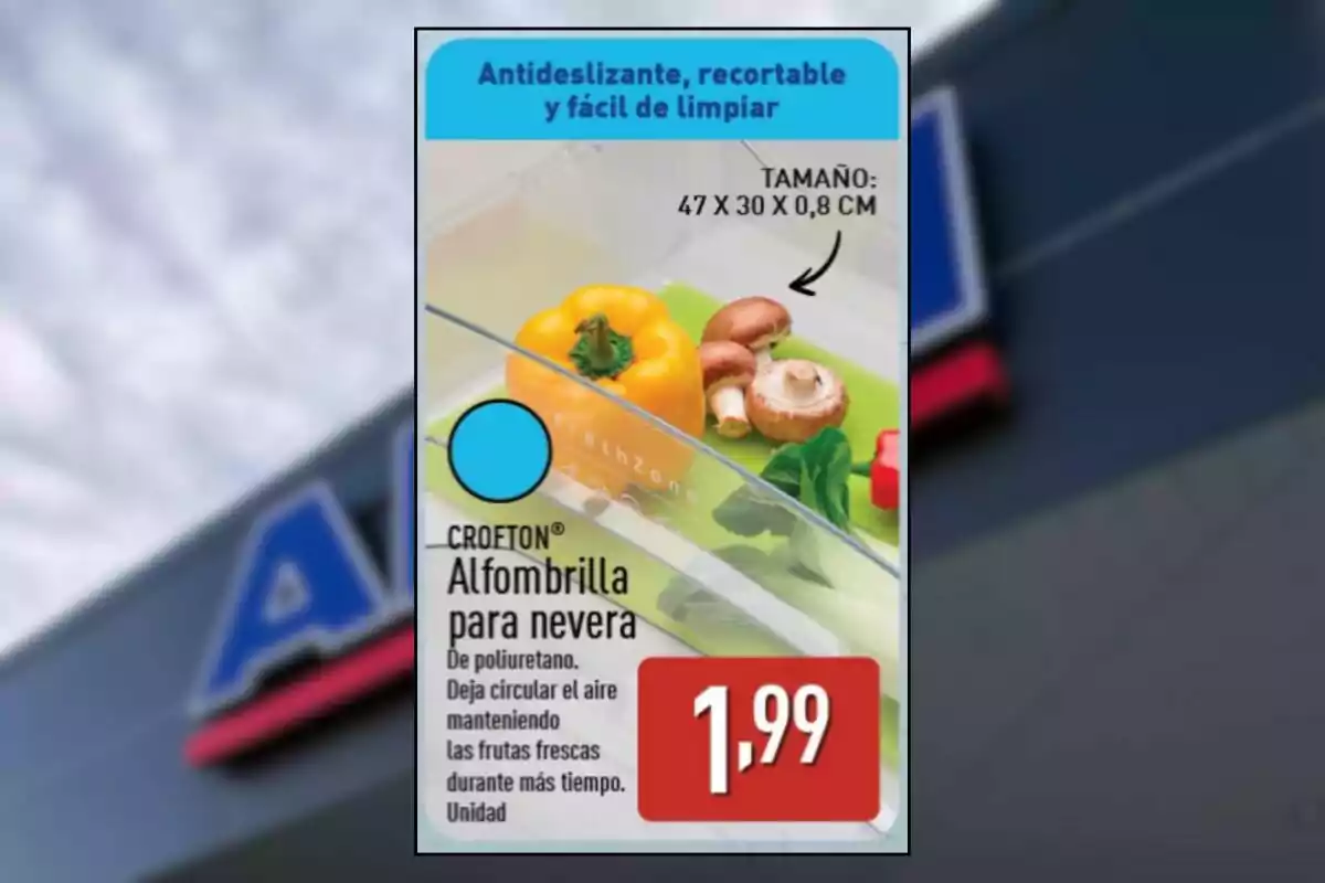 Oferta de alfombrilla para nevera Crofton de poliuretano en color verde, con verduras frescas sobre ella, precio de 1,99 euros, tamaño 47 x 30 x 0,8 cm, antideslizante, recortable y fácil de limpiar. Oferta de alfombrilla para nevera Crofton de poliuretano en color verde, con verduras frescas sobre ella, precio de 1,99 euros, tamaño 47 x 30 x 0,8 cm, antideslizante, recortable y fácil de limpiar.