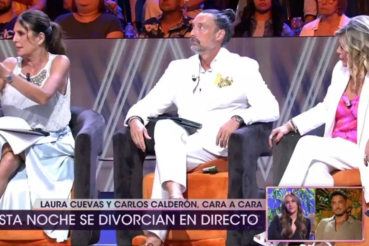 Ángela Portero sentada y hablando en ¡De Viernes! junto a José Antonio León y Terelu Campos Ángela Portero sentada y hablando en ¡De Viernes! junto a José Antonio León y Terelu Campos