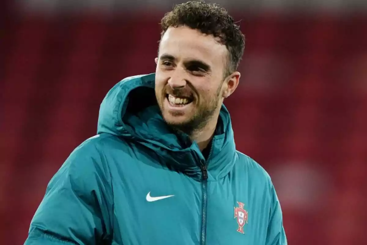 Diogo Jota young talent on field