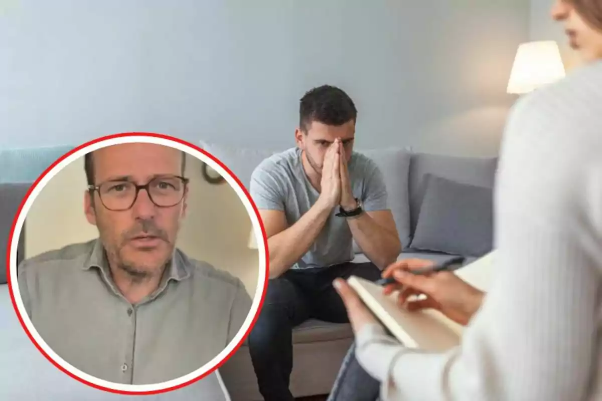 Un hombre joven parece preocupado mientras asiste a una sesión con una terapeuta y en la esquina se muestra el retrato de otro hombre con gafas dentro de un círculo rojo