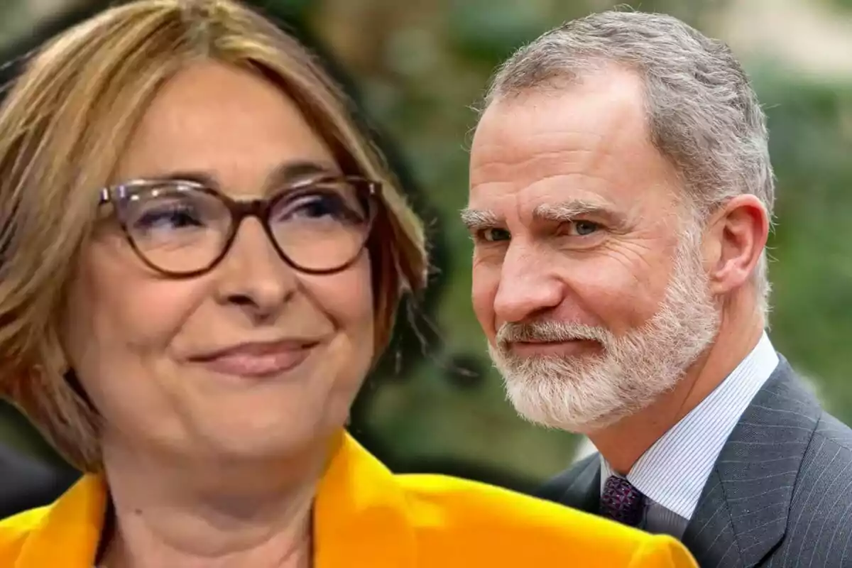 Rosa Lerchundi amb jaqueta groga somriu mentre Felip VI l’observa amb una expressió amigable.