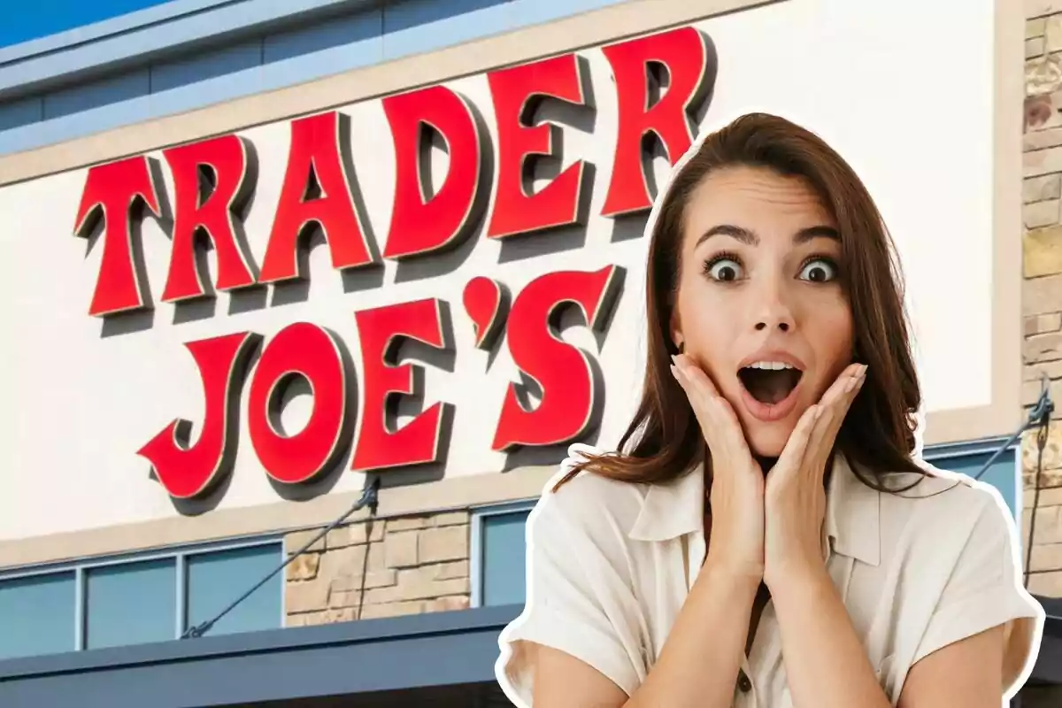 Mujer con expresión de sorpresa frente a la tienda de Trader Joe's