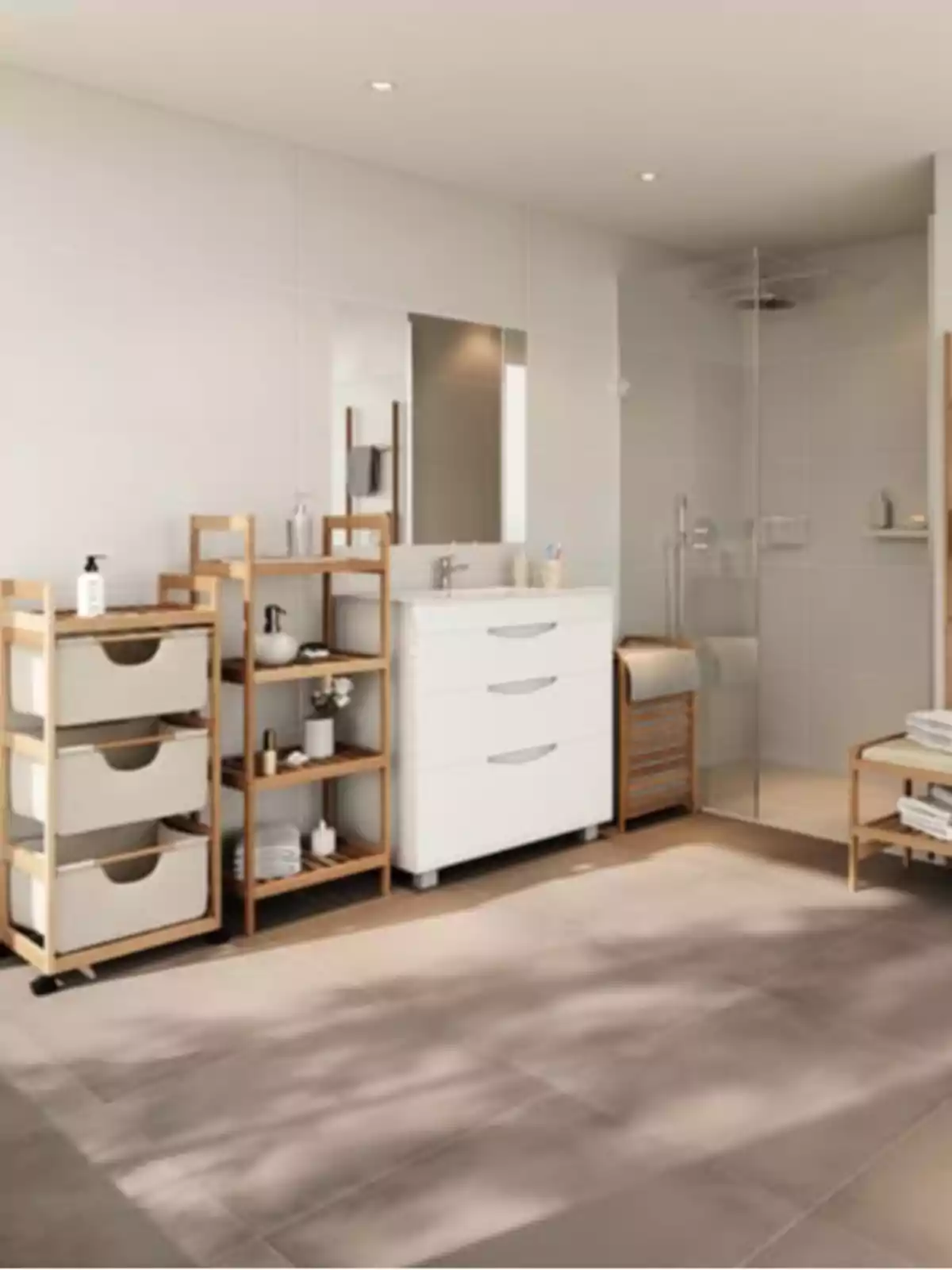 Bany modern amb mobles de fusta clara, lavabo blanc, prestatgeries organitzadores i una dutxa amb mampara de vidre Bany modern amb mobles de fusta clara, lavabo blanc, prestatgeries organitzadores i una dutxa amb mampara de vidre