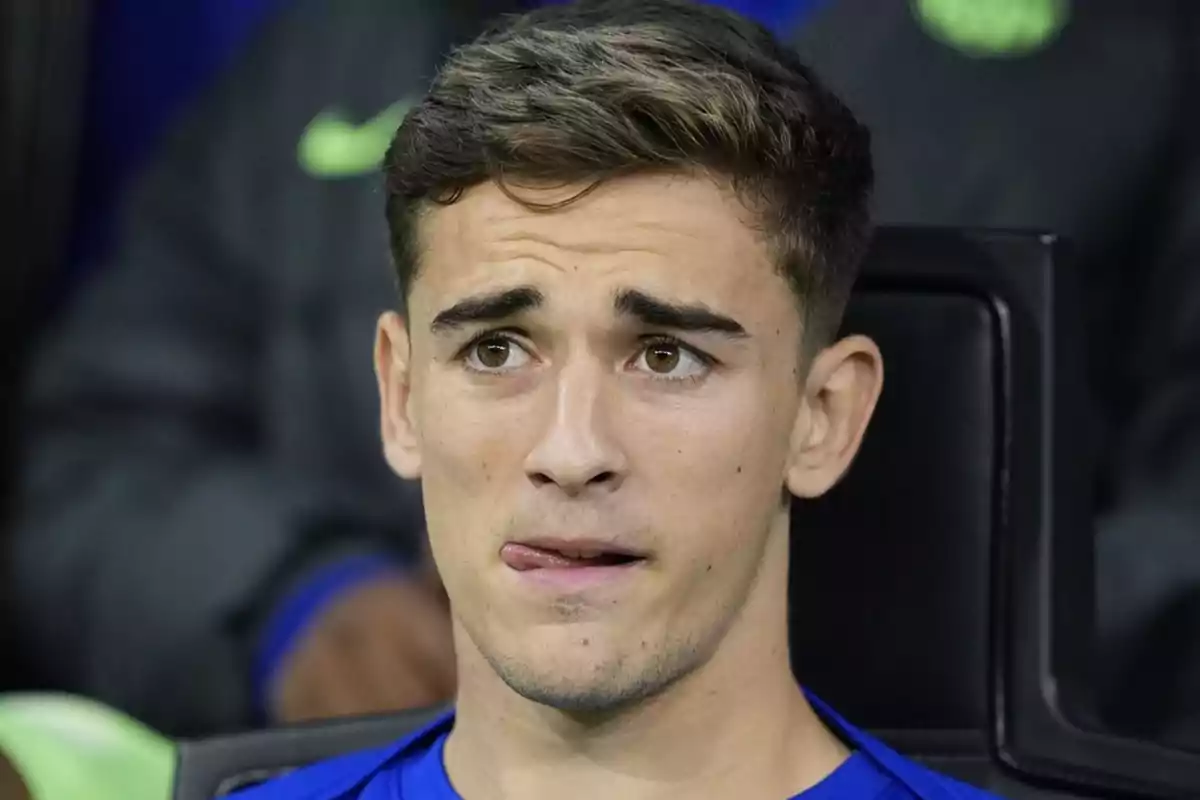 Gavi sorprèn amb una notícia