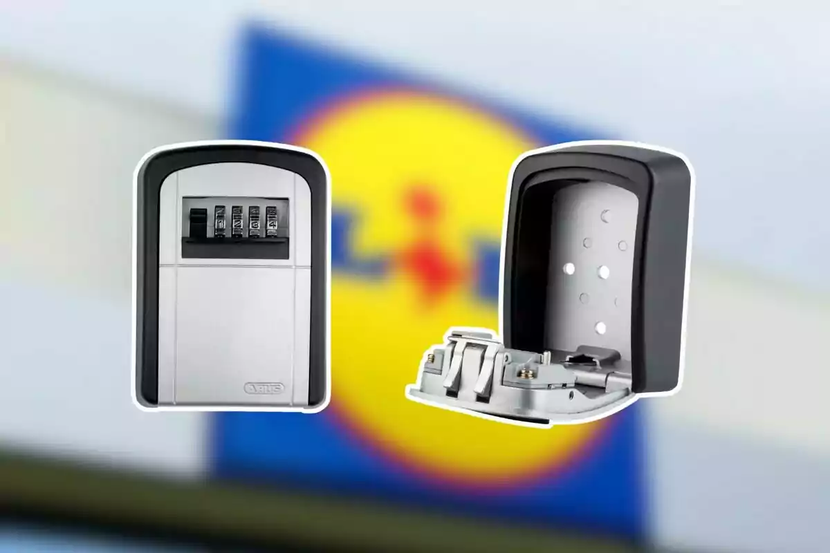 Caixa de seguretat metàl·lica amb combinació numèrica i tapa oberta sobre un fons desenfocat amb el logotip de Lidl Caixa de seguretat metàl·lica amb combinació numèrica i tapa oberta sobre un fons desenfocat amb el logotip de Lidl