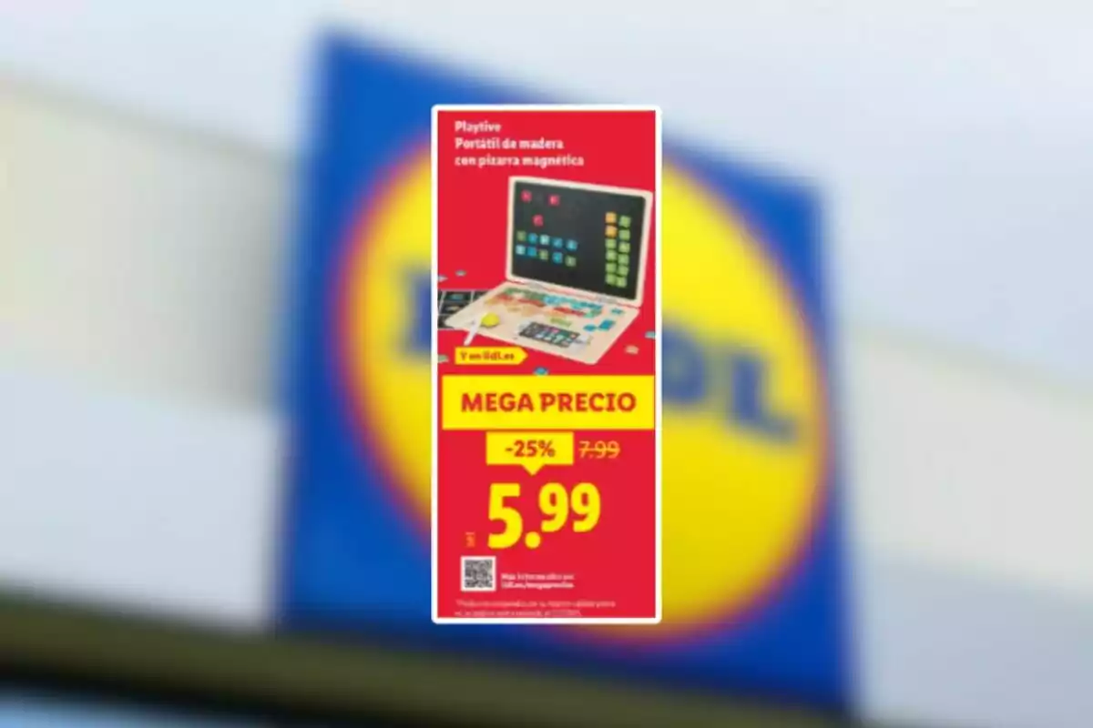 Publicitat d’una oferta en una botiga Lidl per a un portàtil de fusta amb pissarra magnètica de la marca Playtive a un preu rebaixat de 5,99 euros Publicitat d’una oferta en una botiga Lidl per a un portàtil de fusta amb pissarra magnètica de la marca Playtive a un preu rebaixat de 5,99 euros