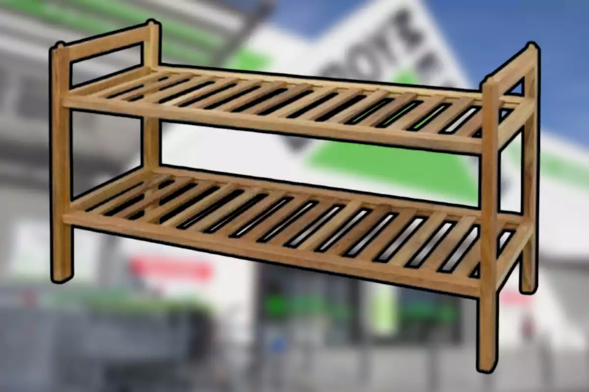 Llitera de fusta amb disseny senzill de dos nivells sobre un fons desenfocat Llitera de fusta amb disseny senzill de dos nivells sobre un fons desenfocat