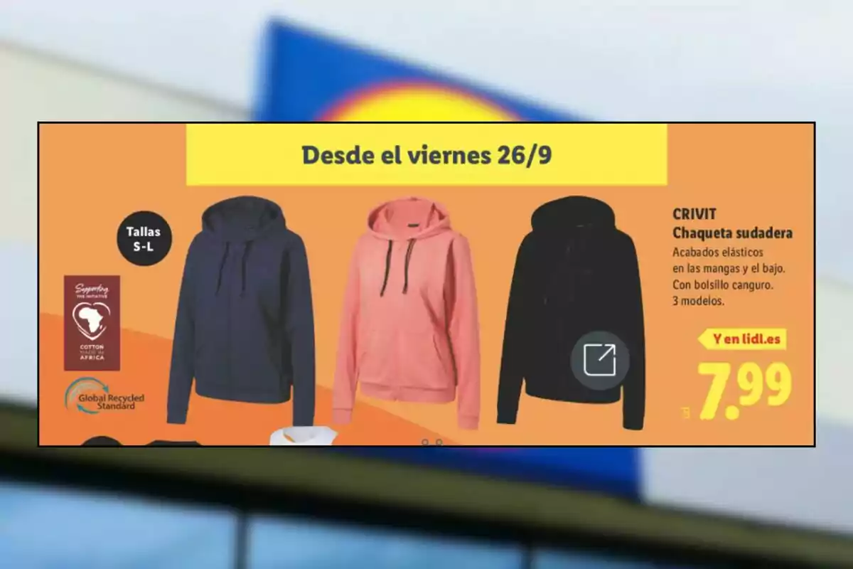 Oferta de jaquetes dessuadora CRIVIT per a dona en colors blau marí, rosa i negre disponibles en talles S a L a 7,99 euros des de divendres 26 de setembre a Lidl