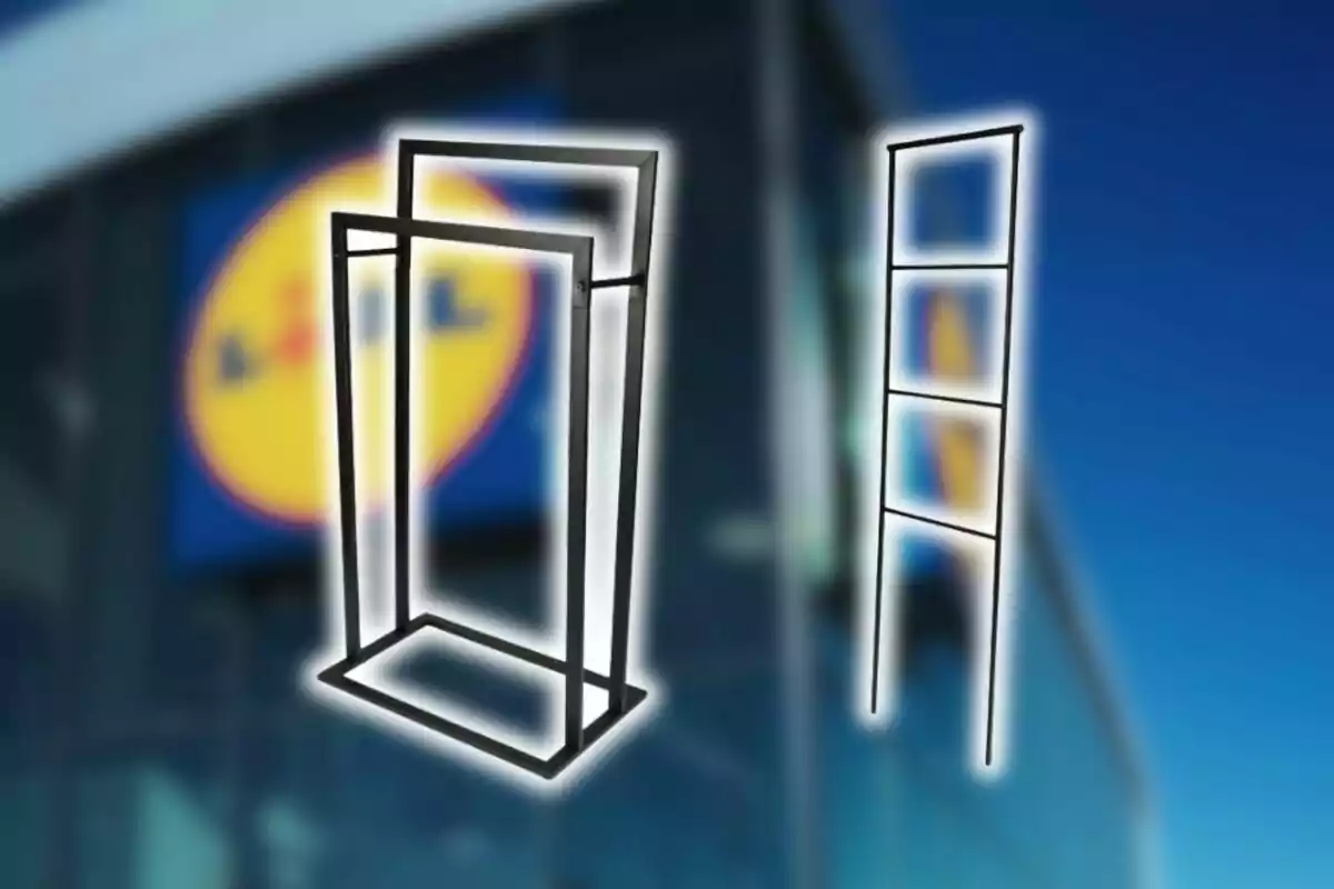 Estructures metàl·liques negres sobre un fons desenfocat d’una botiga amb el logotip de Lidl.