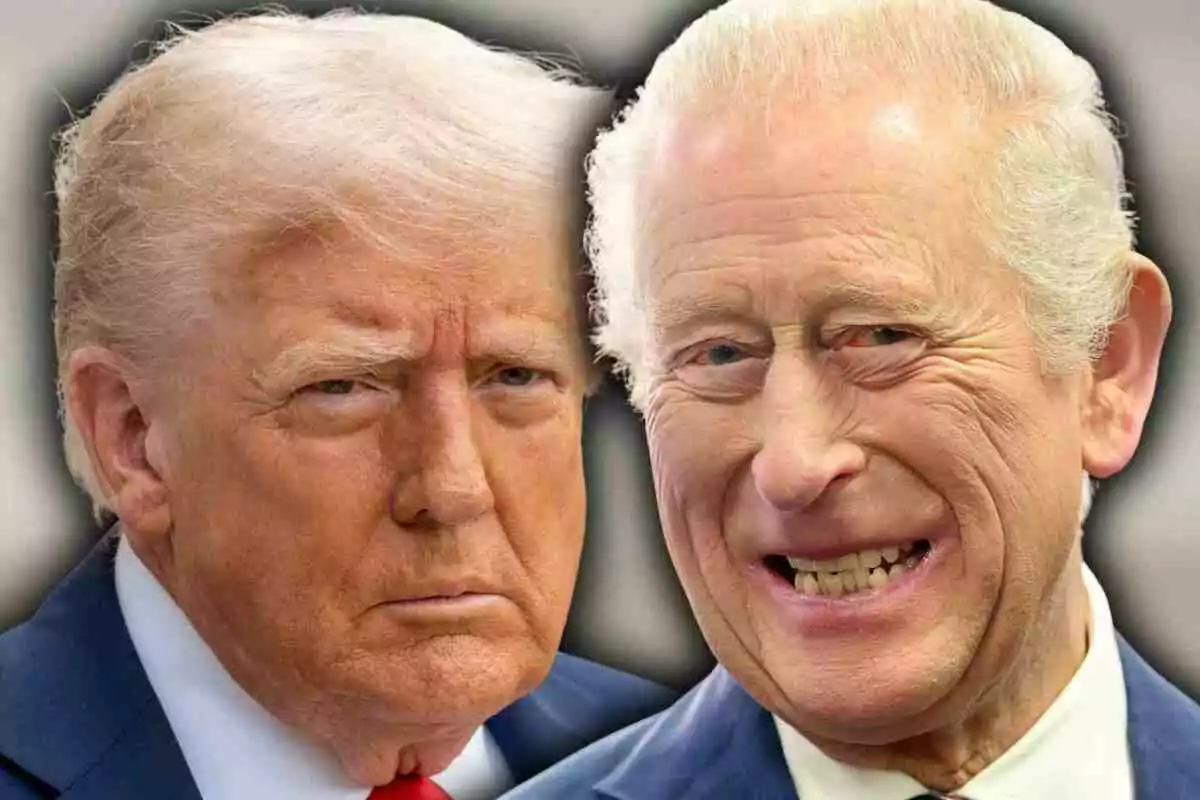 Donald Trump i el rei Carles III de cabells canosos i expressió seriosa i somrient apareixen junts en primer pla
