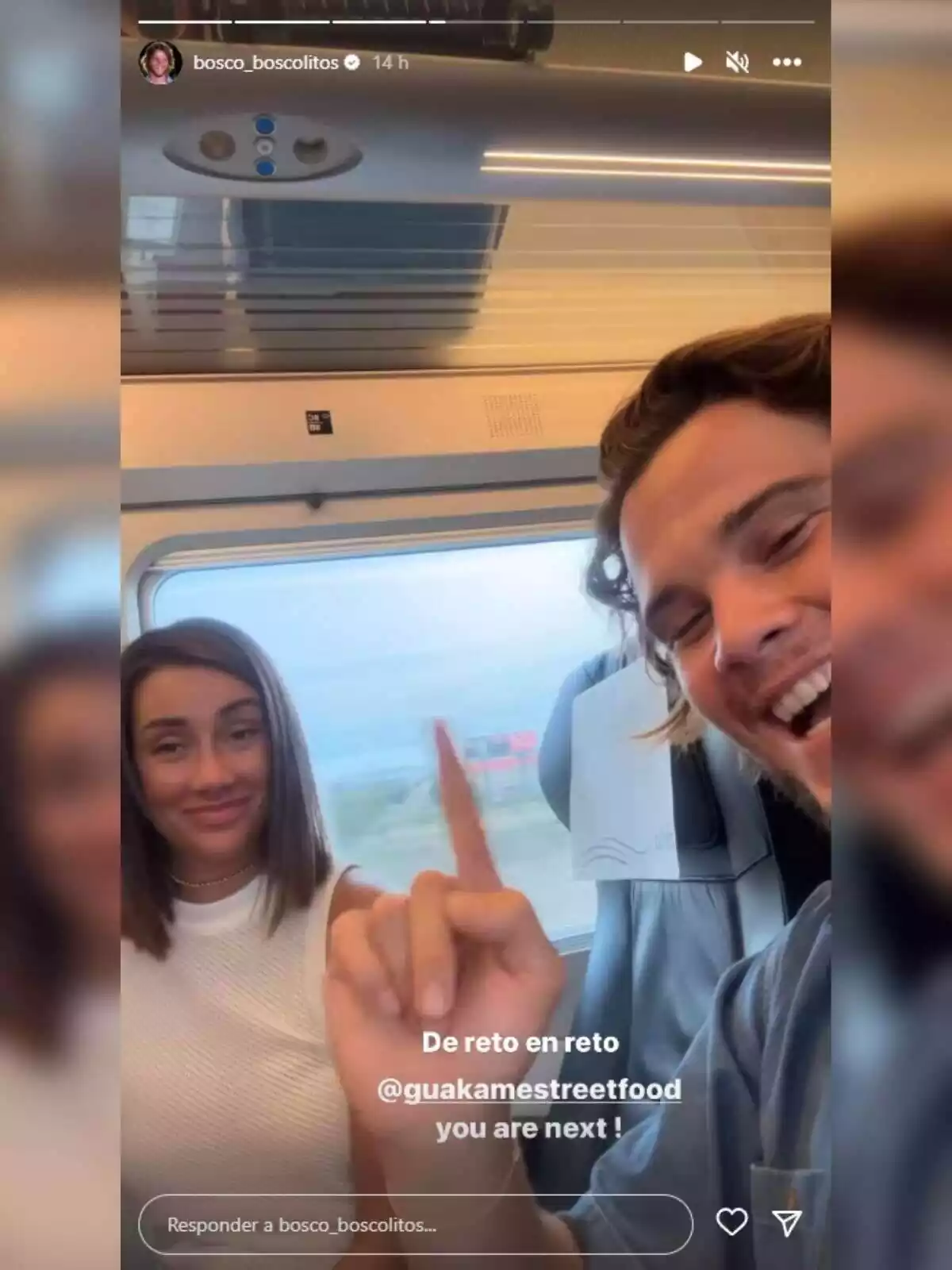 Storie de Bosco Martínez-Bordiú a Instagram amb Adara Molinero al tren el 18 de juliol de 2023