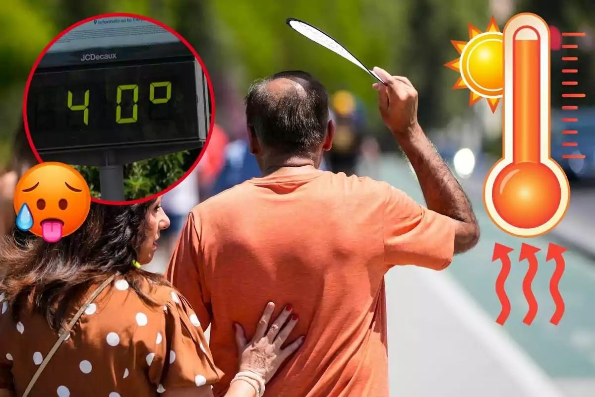 Persones caminant sota el sol amb una temperatura de 40 graus, una d'elles es venta per refrescar-se.