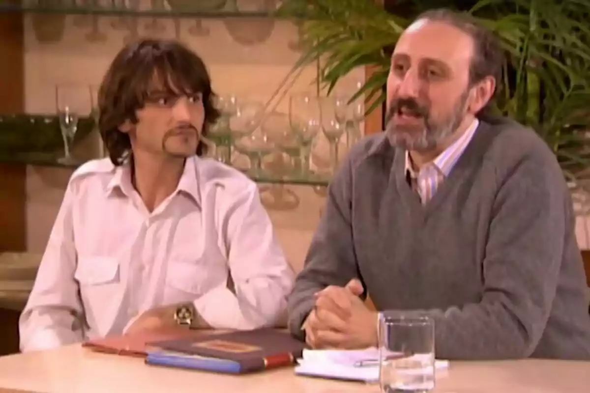 Captura de Fernando Tejero i José Luis Gil a 'Aquí no hay quien viva' Captura de Fernando Tejero i José Luis Gil a 'Aquí no hay quien viva'