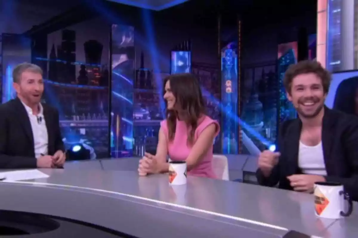 Pablo Motos, Eva Santolaria i Carlos Cuevas a 'El Hormiguero'