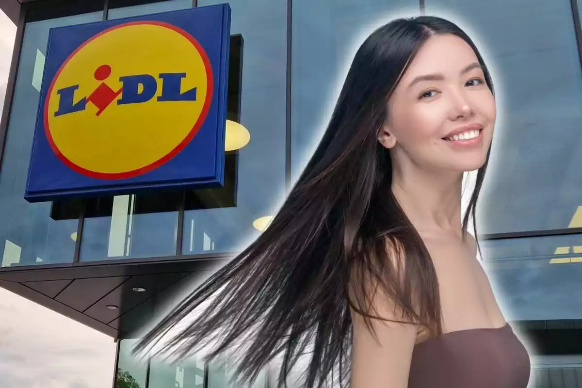Una dona jove somrient amb cabell llarg i llis és davant de l’entrada d’una botiga Lidl
