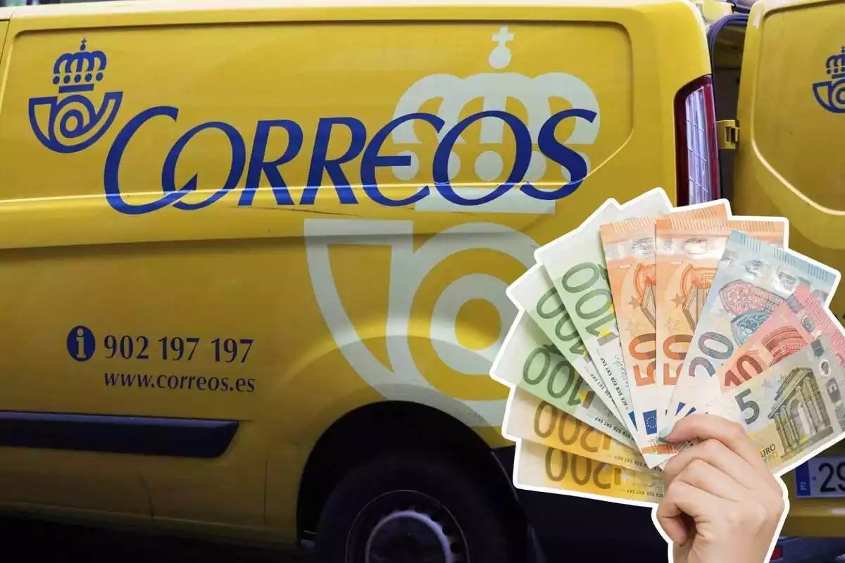 Una imatge d'una furgoneta de Correus de fons i una altra imatge d'una mà amb bitllets d'euro