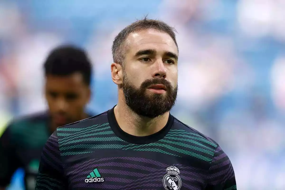 Dani Carvajal escalfant Dani Carvajal escalfant