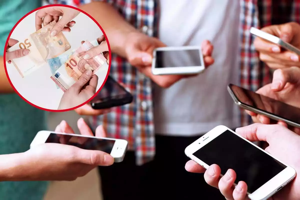Imatge de fons de diverses persones amb un mòbil a la mà i una altra de persones amb bitllets d'euro a la mà