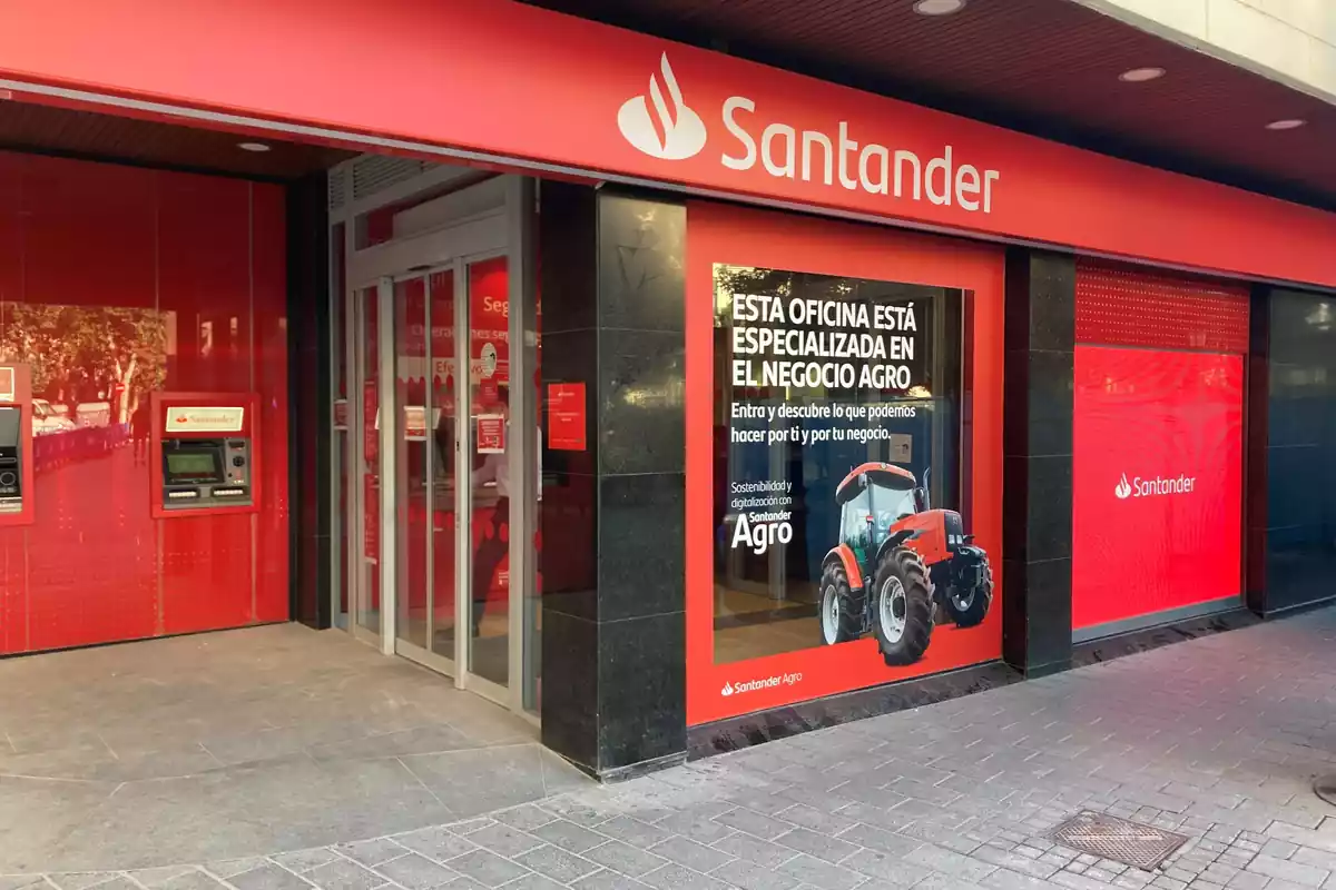 Banco Santander Agricultural Office.