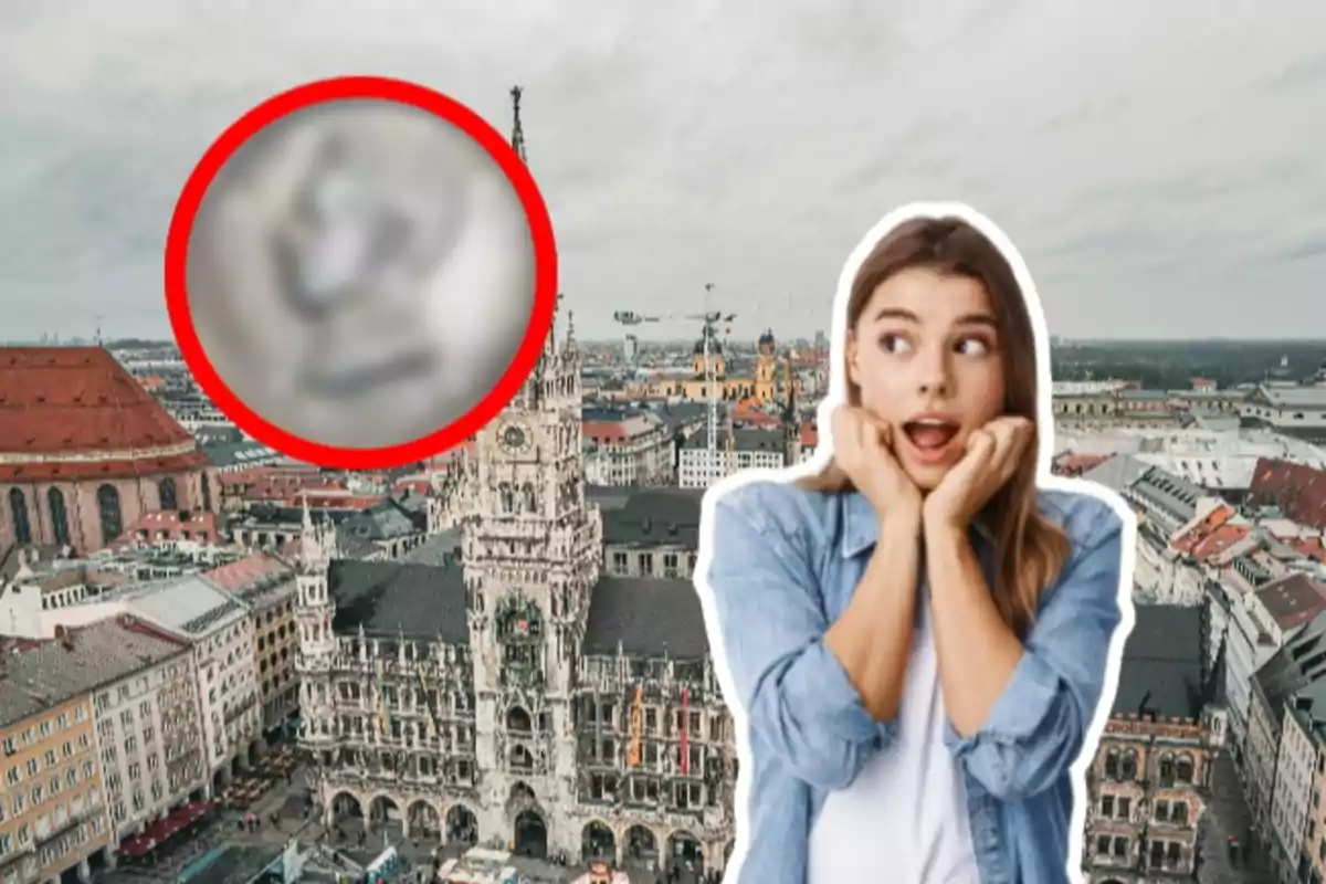 Dona sorpresa davant d’una ciutat europea amb un objecte difuminat dins d’un cercle vermell al cel
