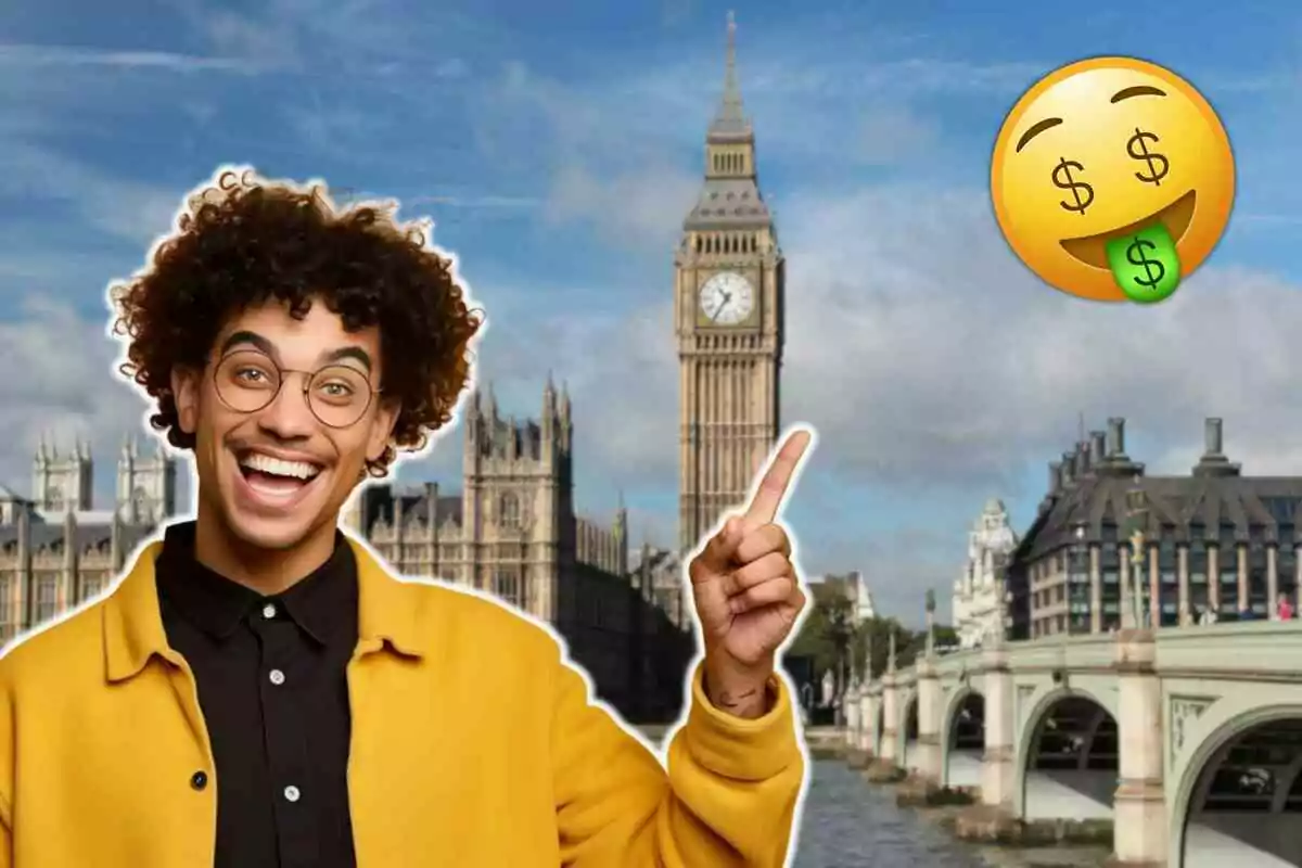 Un home somrient amb ulleres i jaqueta groga assenyala cap al Big Ben a Londres, amb un emoji de cara amb llengua de diners al cel.