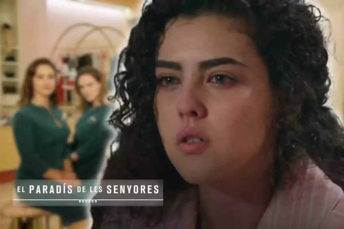 Una dona amb expressió seriosa apareix en primer pla mentre dues figures borroses estan al fons en un entorn que sembla una botiga, amb el text "El Paradís de les Senyores" a la part inferior.
