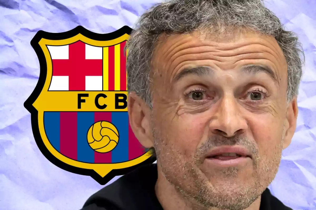Man with a beard and gray hair in front of the FC Barcelona shield.