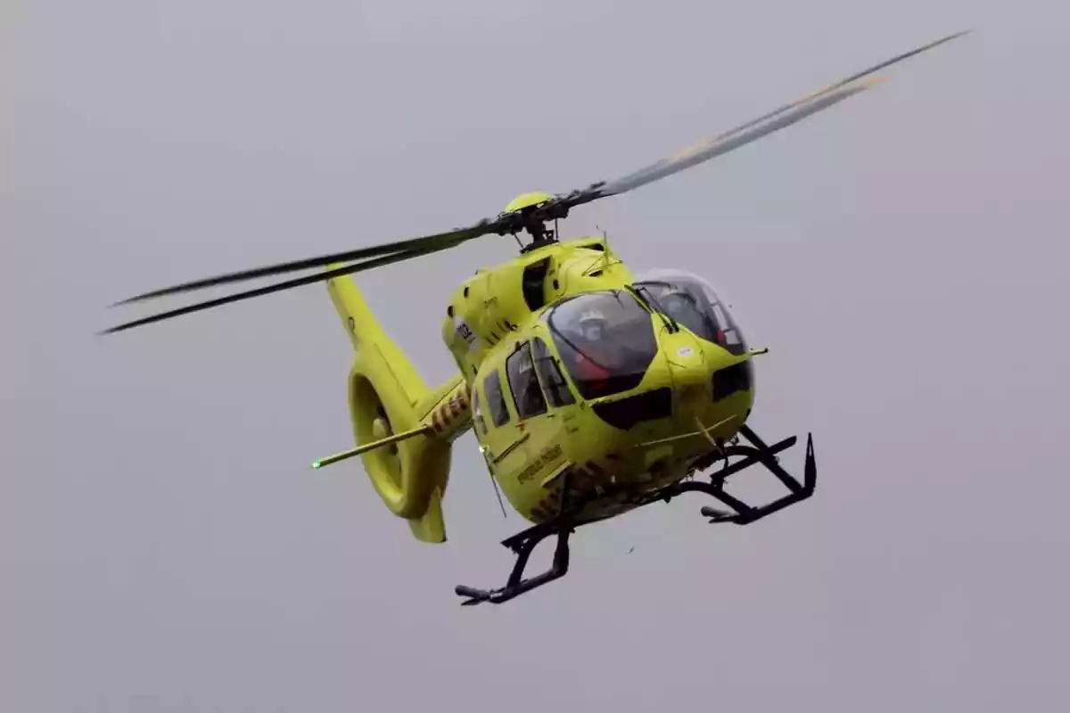 Imatge d´un helicòpter del Sistema d´Emergències Mèdiques (SEM) de Catalunya