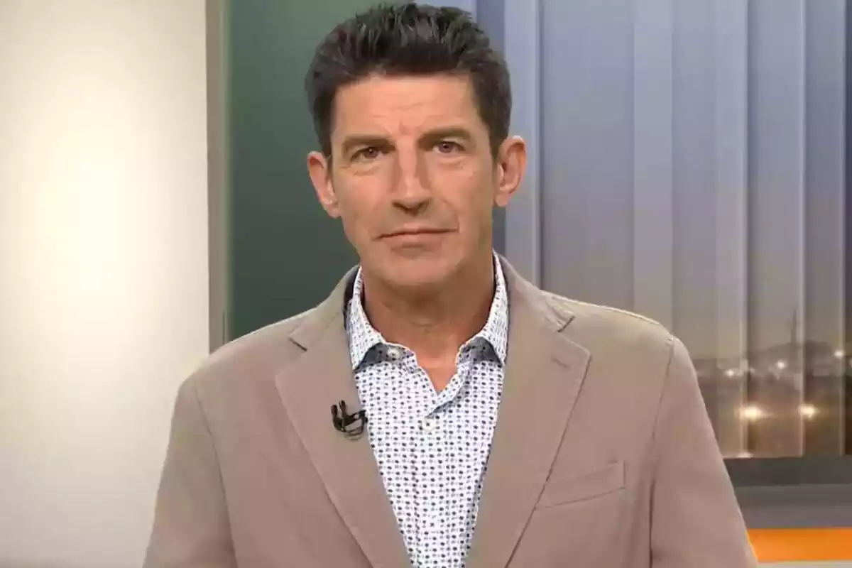 Imatge d'Artur Peguera, presentador del 'TN Cap de setmana' de TV3 Imatge d'Artur Peguera, presentador del 'TN Cap de setmana' de TV3