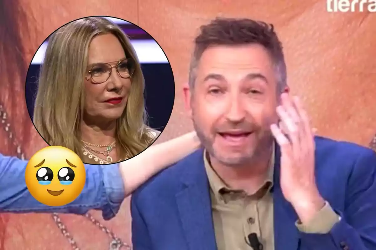 Un home parlant en un programa de televisió amb una imatge d'una dona en un cercle superposat i un emoji emocionat a la cantonada.