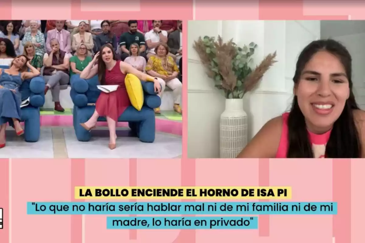 Un programa de televisió amb públic a l’estudi i dues presentadores assegudes en butaques blaves mentre una dona somriu en una videotrucada, acompanyat d’un titular i una cita a la part inferior de la imatge. Un programa de televisió amb públic a l’estudi i dues presentadores assegudes en butaques blaves mentre una dona somriu en una videotrucada, acompanyat d’un titular i una cita a la part inferior de la imatge.