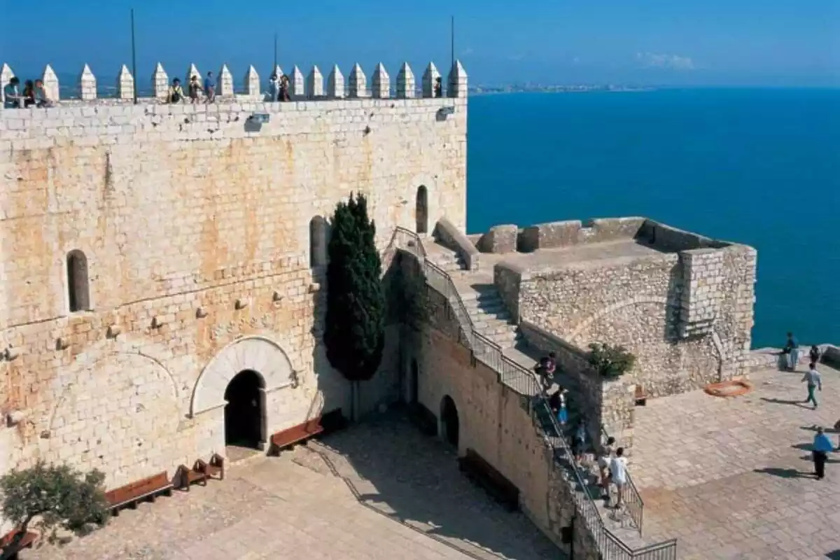 Imatge del Castell de Papa Luna, Peníscola, vist des de dalt