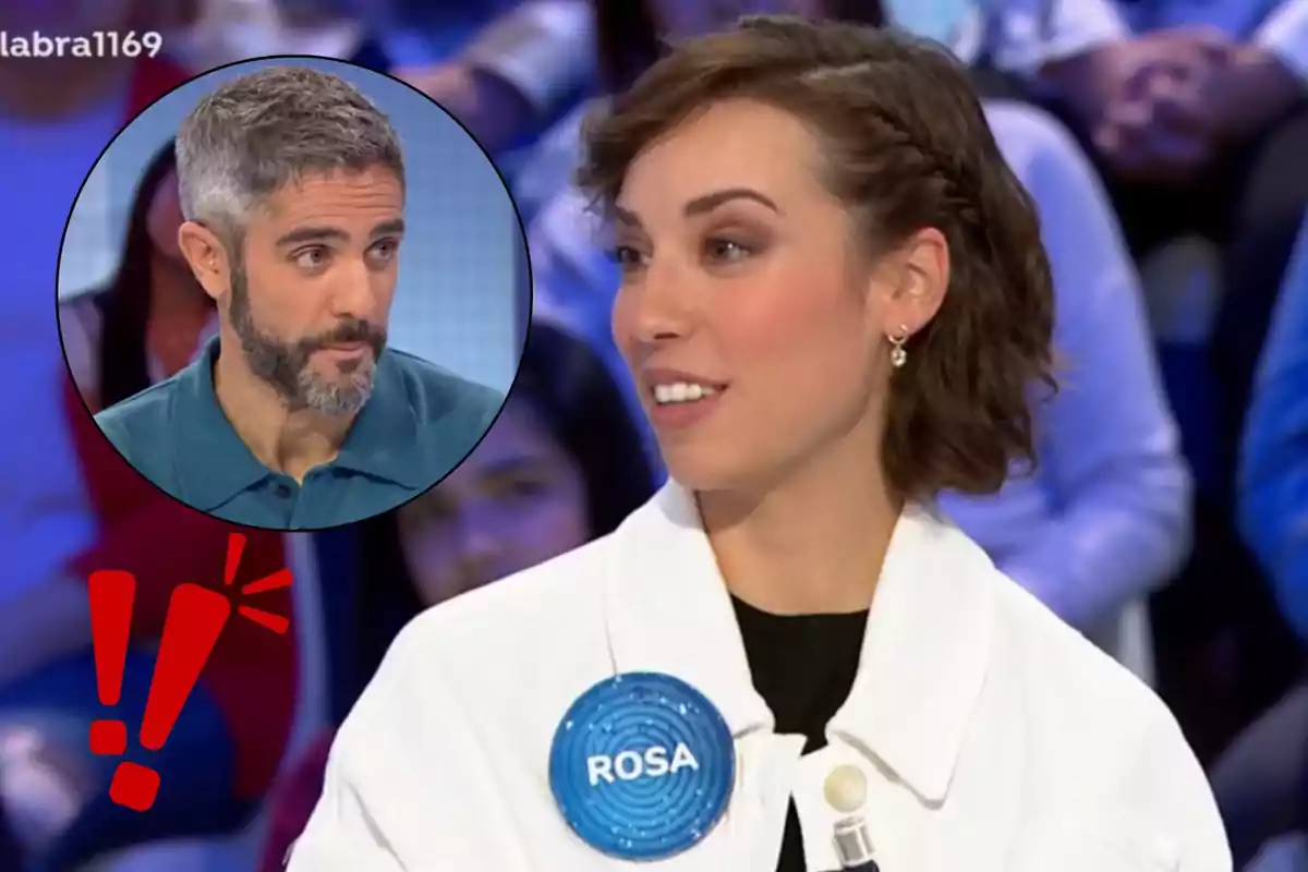 Una dona amb una jaqueta blanca i un distintiu que diu "Rosa" apareix en un programa de televisió, mentre un home amb barba i cabell canós és mostrat en un requadre.