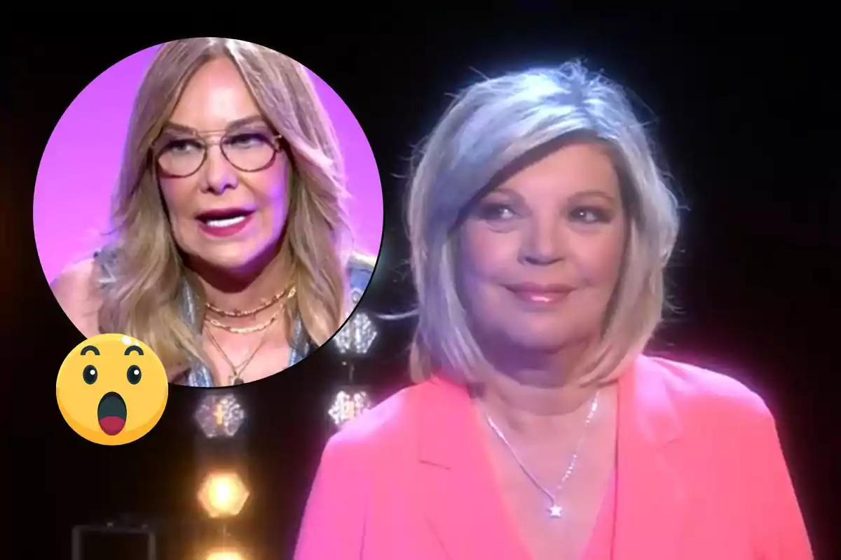 Una dona amb cabell ros i jaqueta rosa apareix en un escenari il·luminat, mentre en un requadre es mostra una altra dona amb ulleres i cabell solt, al costat d'un emoji sorprès.