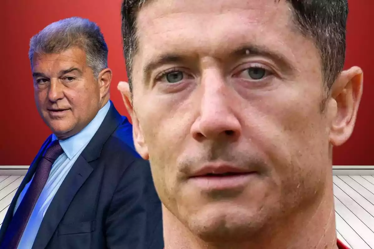 Robert Lewandowski in the foreground with Joan Laporta looking askance in the background
