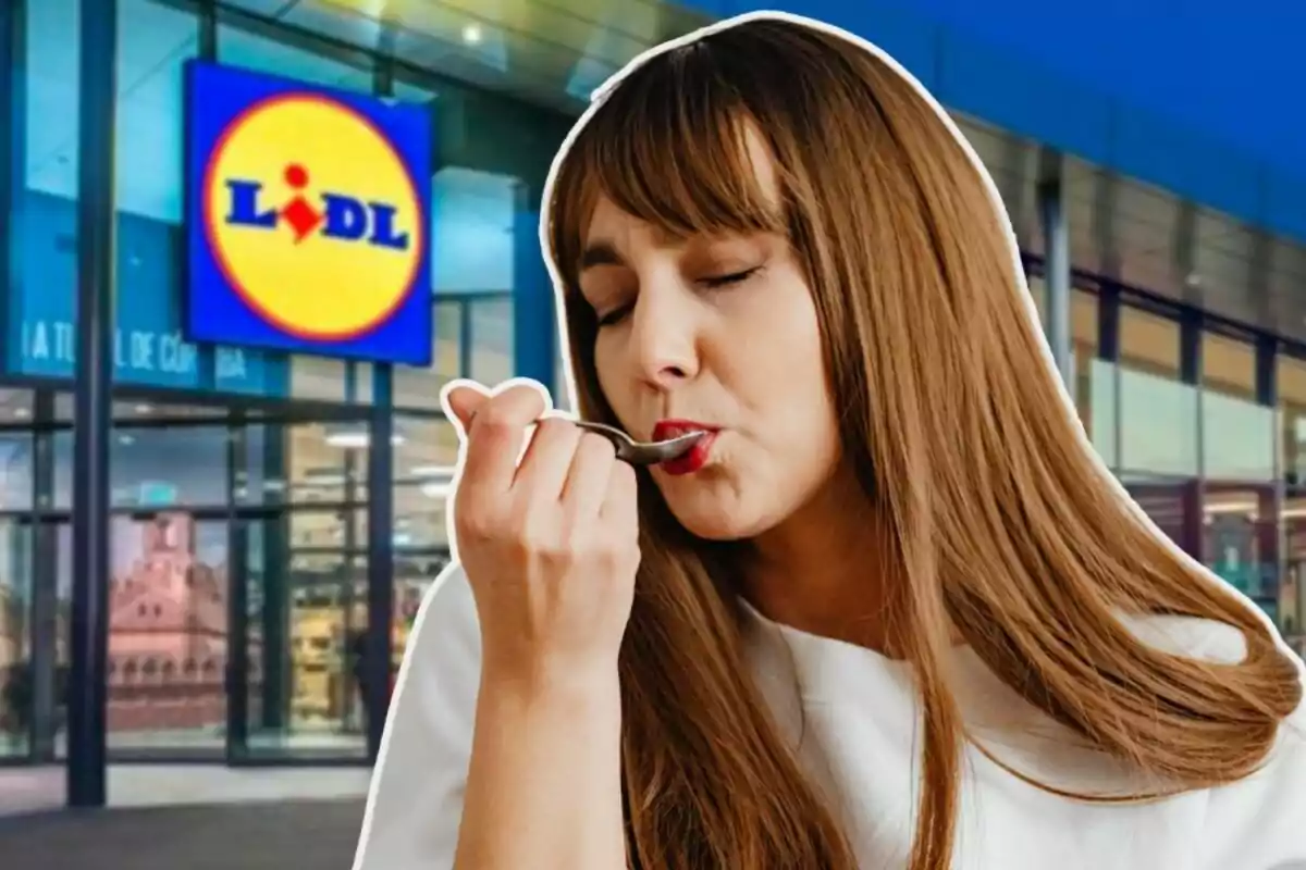 Una dona gaudint d'una cullerada de menjar davant d'una botiga Lidl.