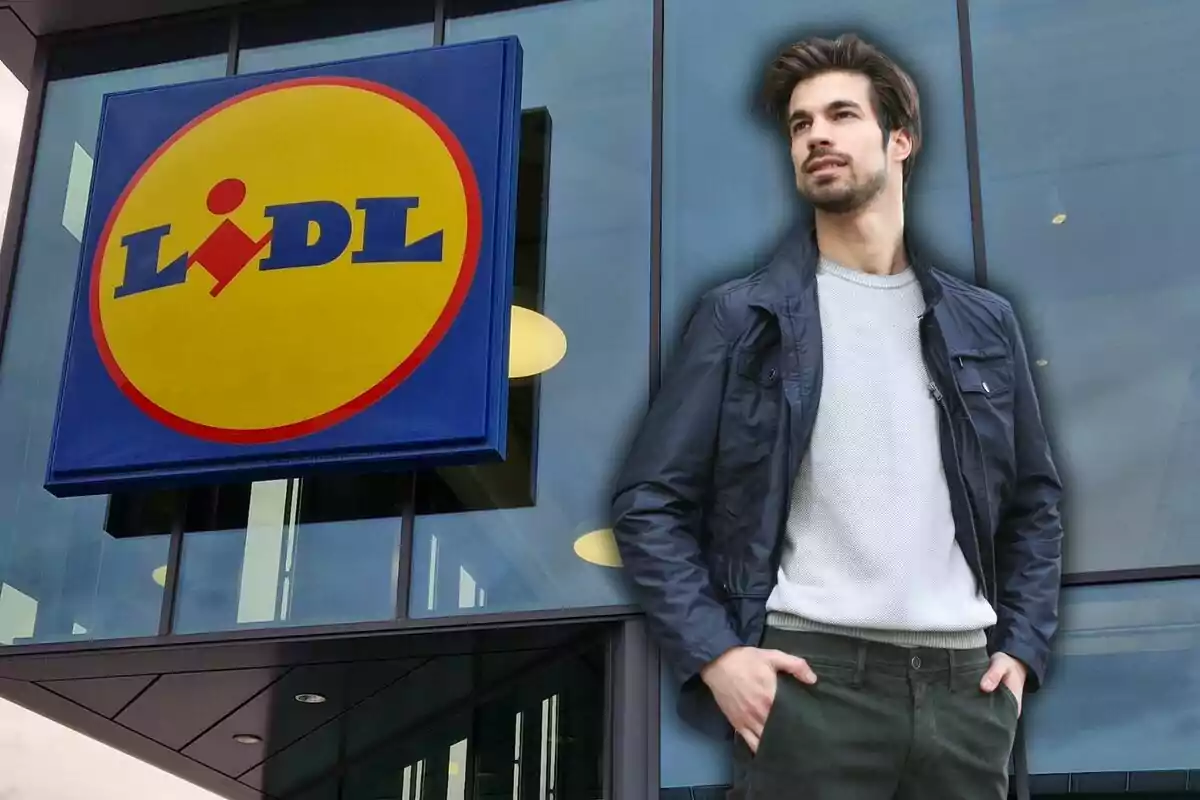 Un home dret davant una botiga Lidl amb un rètol visible al fons.