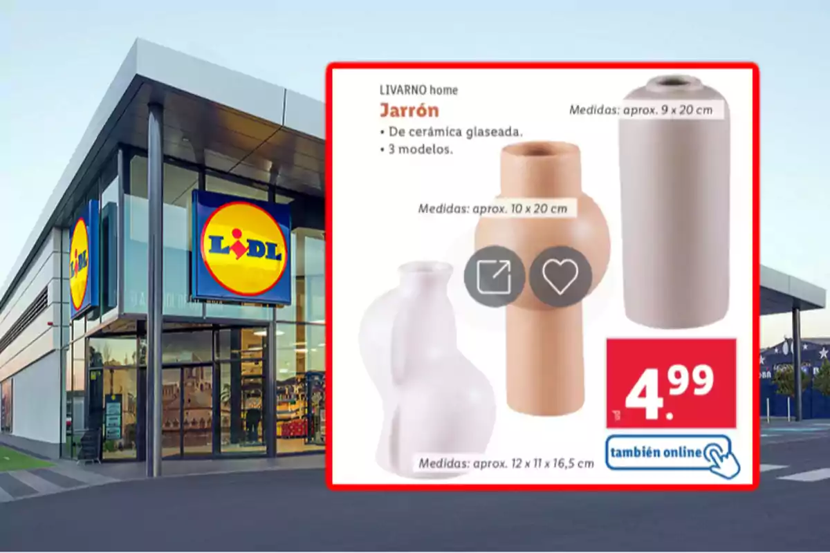 Imatge d'una botiga Lidl amb un anunci de gerros de ceràmica esmaltada de la marca LIVARNO home, disponibles en tres models amb diferents mides i un preu de 4,99 euros, també disponibles per a compra en línia.