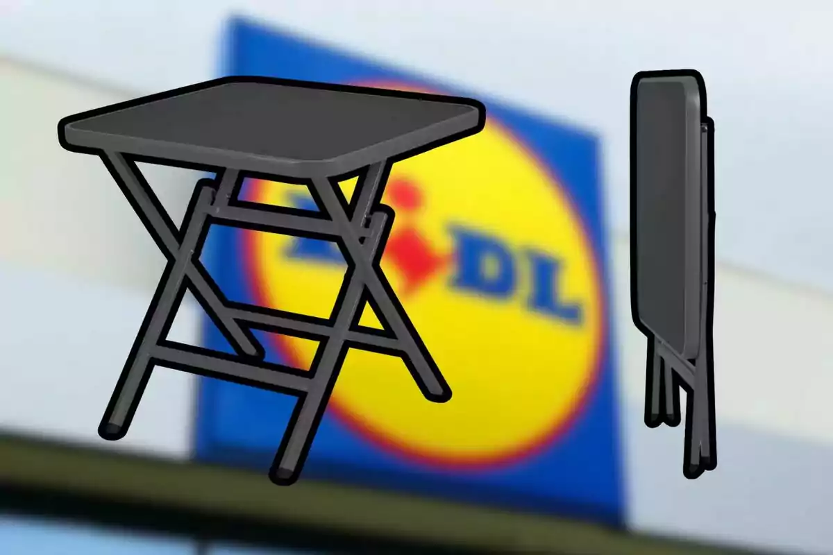 Il·lustració d'una taula plegable negra en dues posicions davant d'un fons borros amb un logotip de supermercat. Il·lustració d'una taula plegable negra en dues posicions davant d'un fons borros amb un logotip de supermercat.