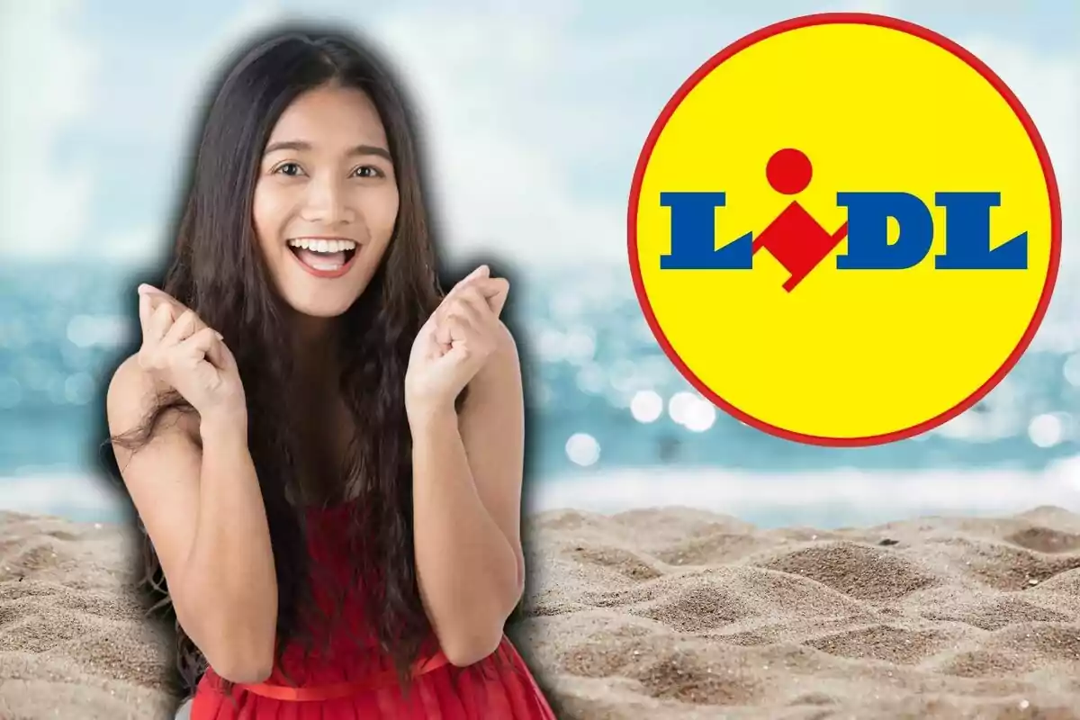 Dona somrient amb vestit vermell a la platja al costat del logotip de Lidl sobre un fons de mar desenfocat