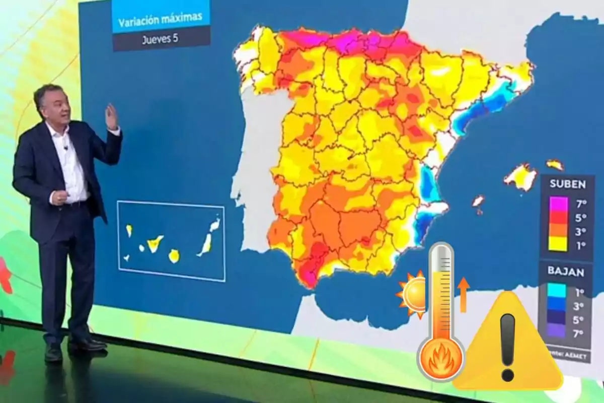 Presentador del temps mostrant un mapa d’Espanya amb zones en colors càlids que indiquen un augment de temperatures i símbols d’advertència de calor Presentador del temps mostrant un mapa d’Espanya amb zones en colors càlids que indiquen un augment de temperatures i símbols d’advertència de calor