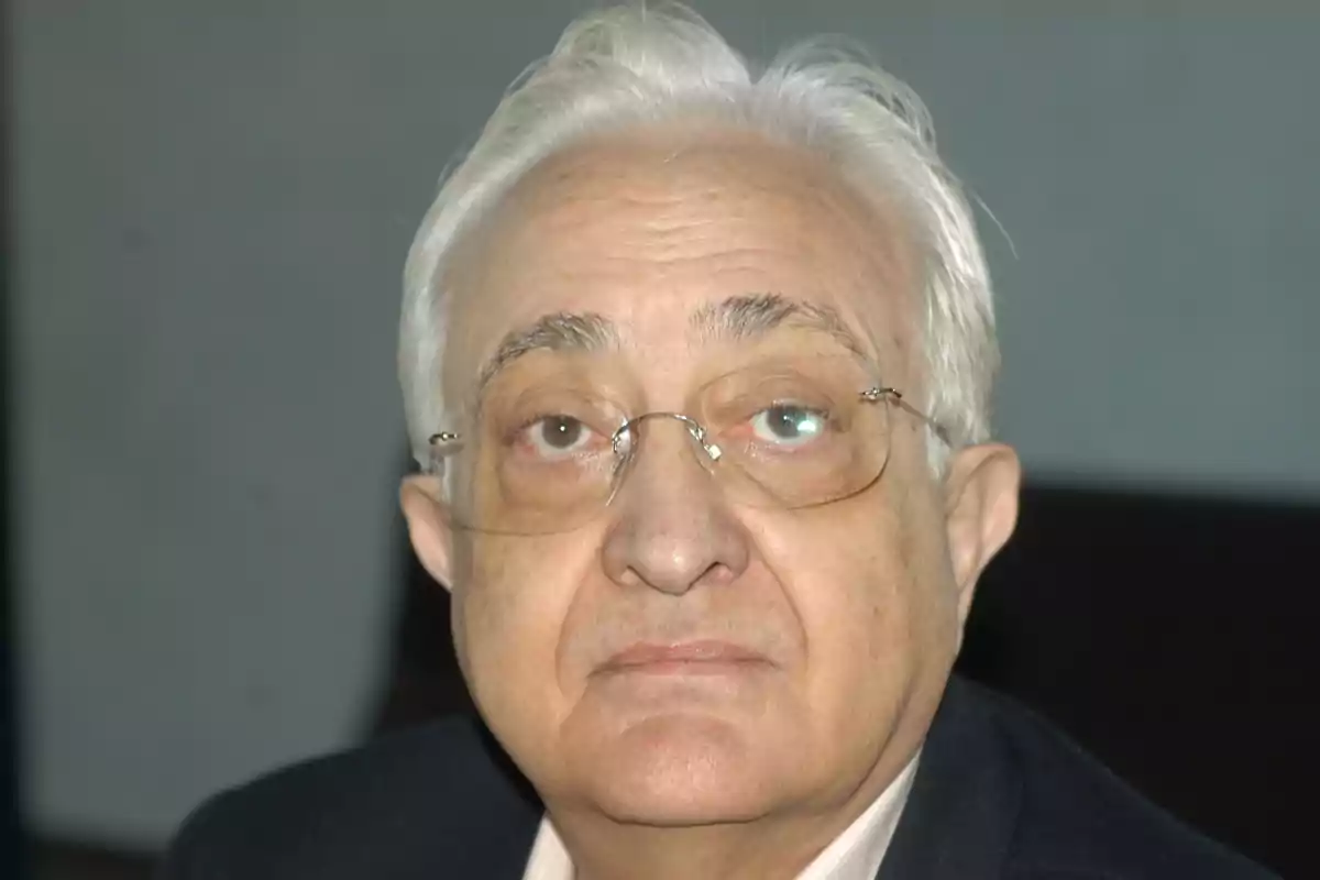 Maríano Ozores amb ulleres. Maríano Ozores amb ulleres.