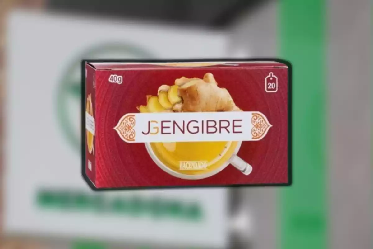 Caixa d'infusió de gingebre de la marca Hacendado amb 20 bossetes i un pes net de 40 grams. Caixa d'infusió de gingebre de la marca Hacendado amb 20 bossetes i un pes net de 40 grams.