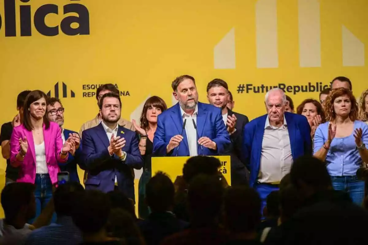 imatge del míting final a Barcelona d'Esquerra Republicana amb Oriol Junqueras, Pere Aragonès, Laura Vilagrà i Ernest Maragall