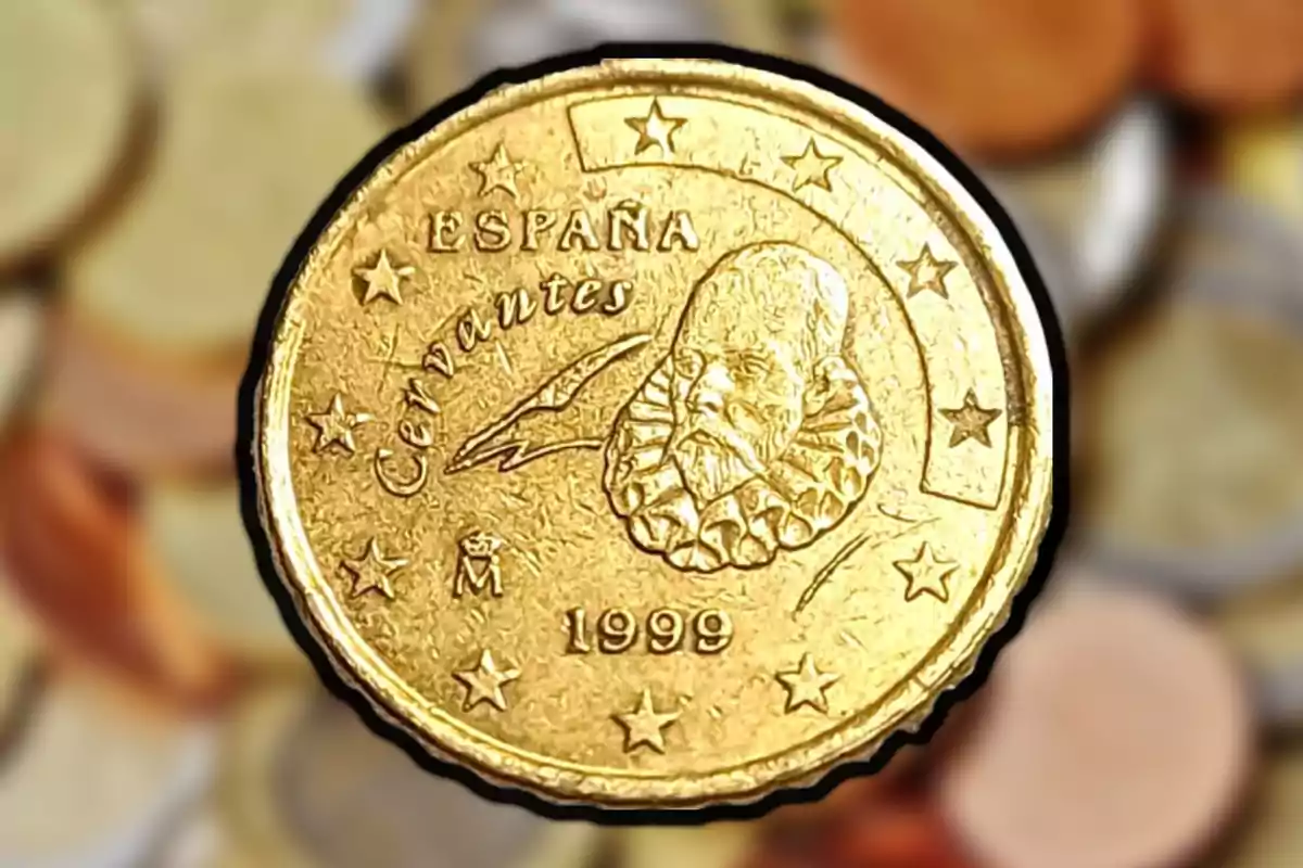 Moneda d´un euro d´Espanya amb la imatge de Cervantes i l´any 1999. Moneda d´un euro d´Espanya amb la imatge de Cervantes i l´any 1999.