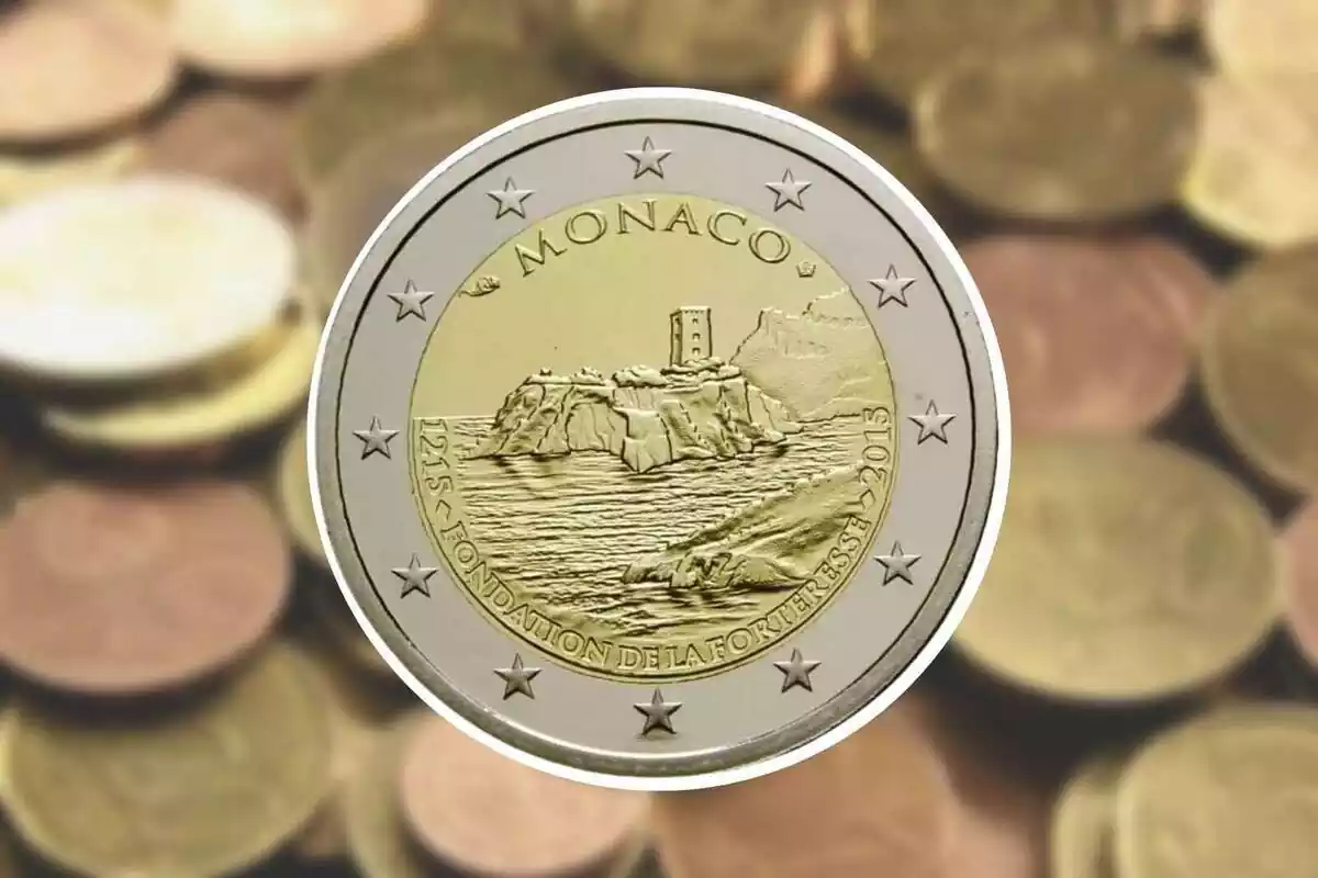Muntatge amb una moneda de dos euros de Mònaco del 2015 Muntatge amb una moneda de dos euros de Mònaco del 2015